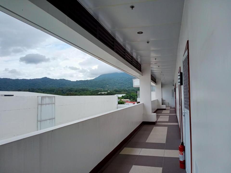 Centtro Residences Los Banos  Εξωτερικό φωτογραφία